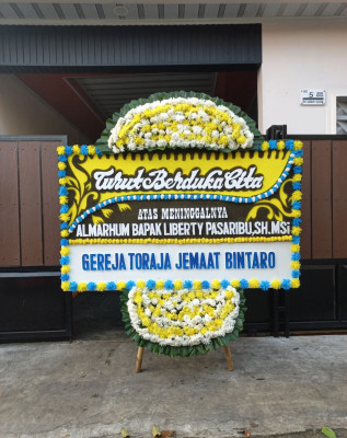 Papan Bunga Duka di Panai Tengah